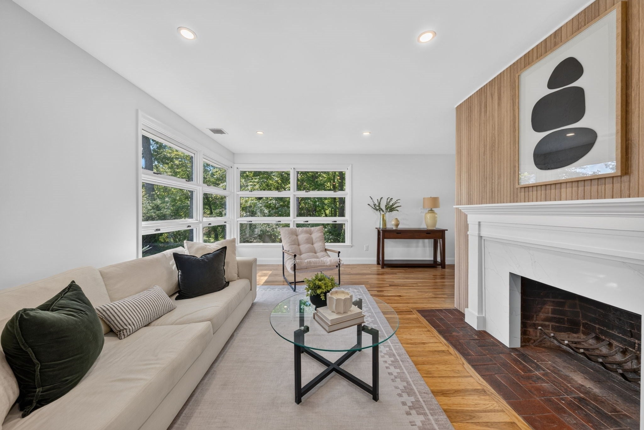 8 Everett St