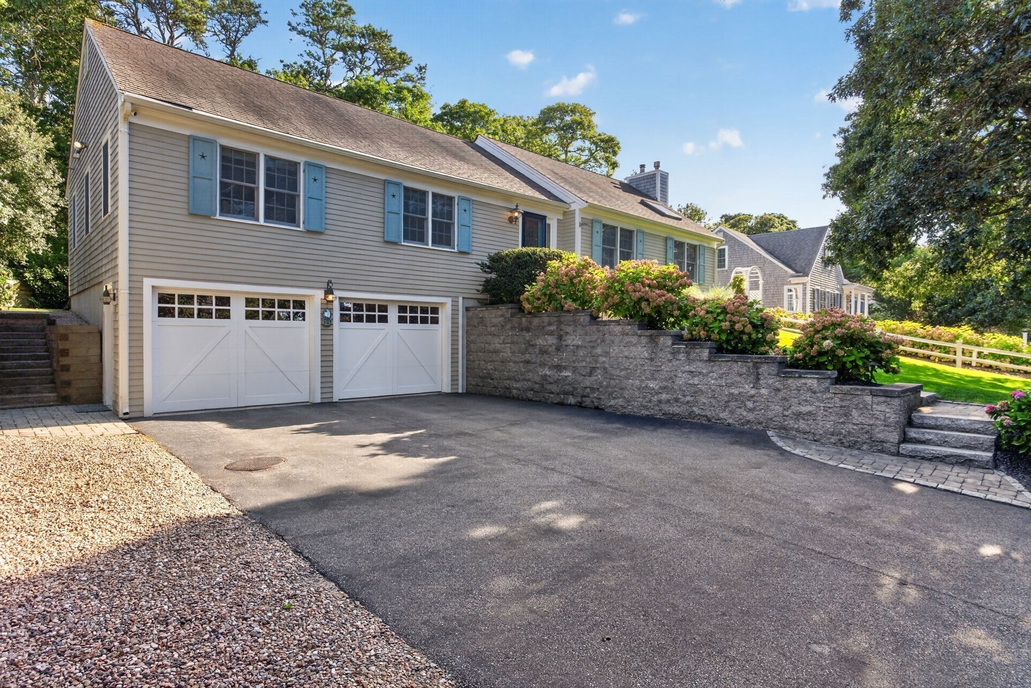 23 Taylors Pond Rd
