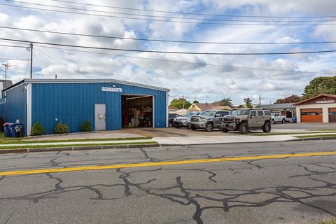 Photo of 1593 Cove Rd, New Bedford, MA 02740 (MLS # 73430712)