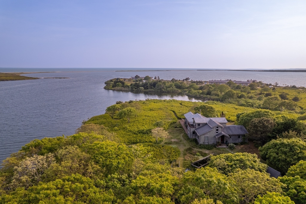 176 Middle Point Rd