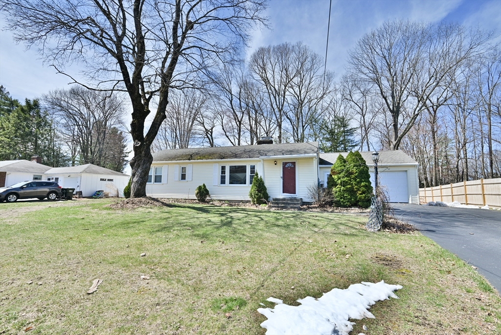 10 Fairchild Dr