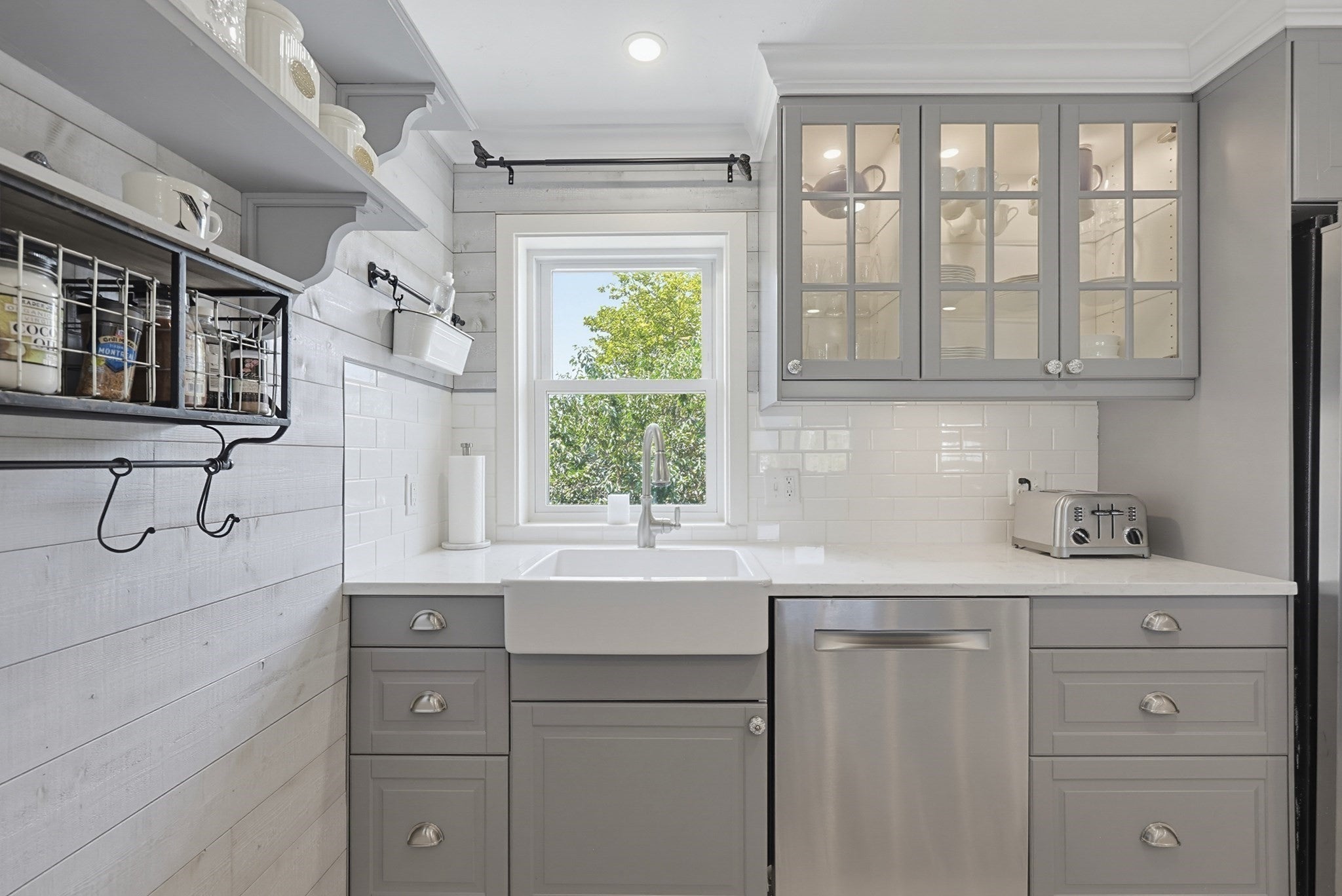 554 White Cliff Dr. Golfview