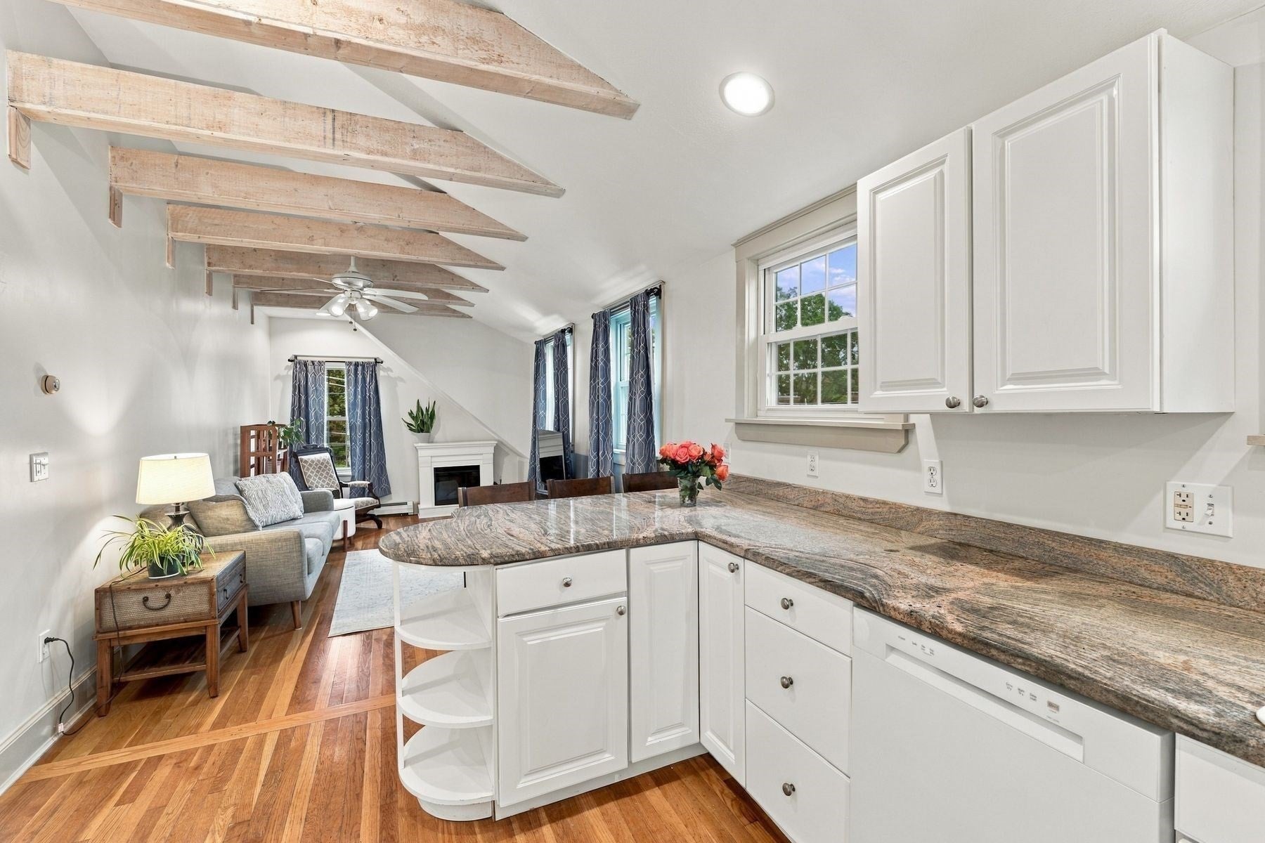 43 Hawkes Street #3, Marblehead, MA, 43 Hawkes Street #3, Marblehead, MA Photo #6