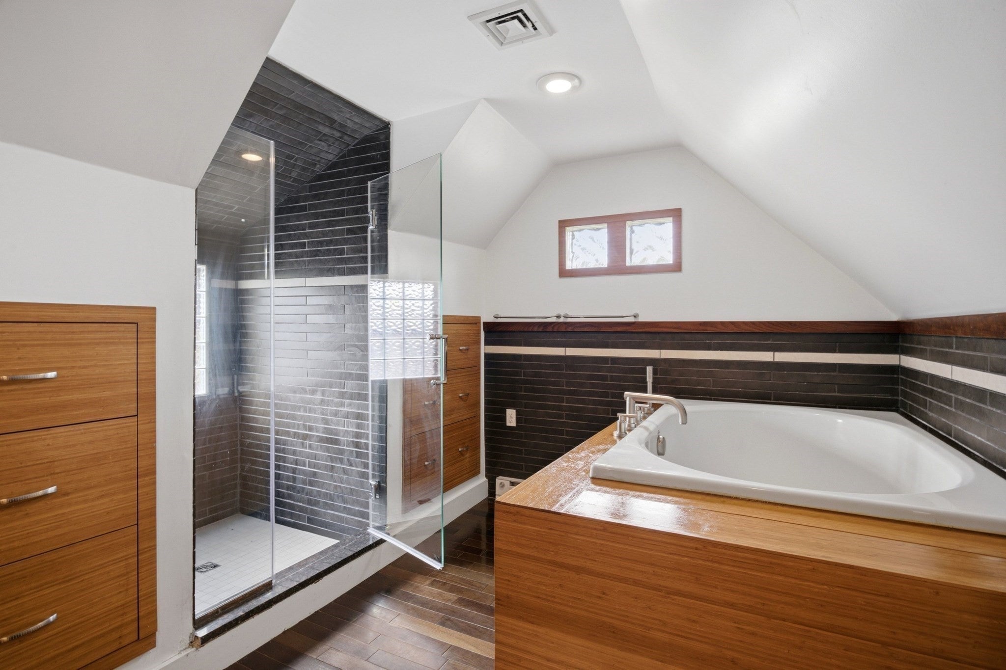 36 Walton St, Boston, MA, 36 Walton St, Boston, MA Photo #27