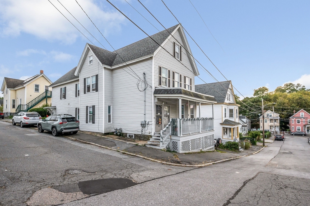 32-34 Sargent St