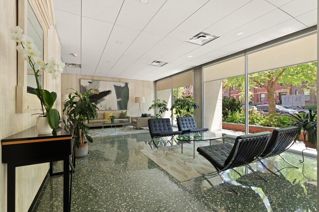330 Beacon Street 76