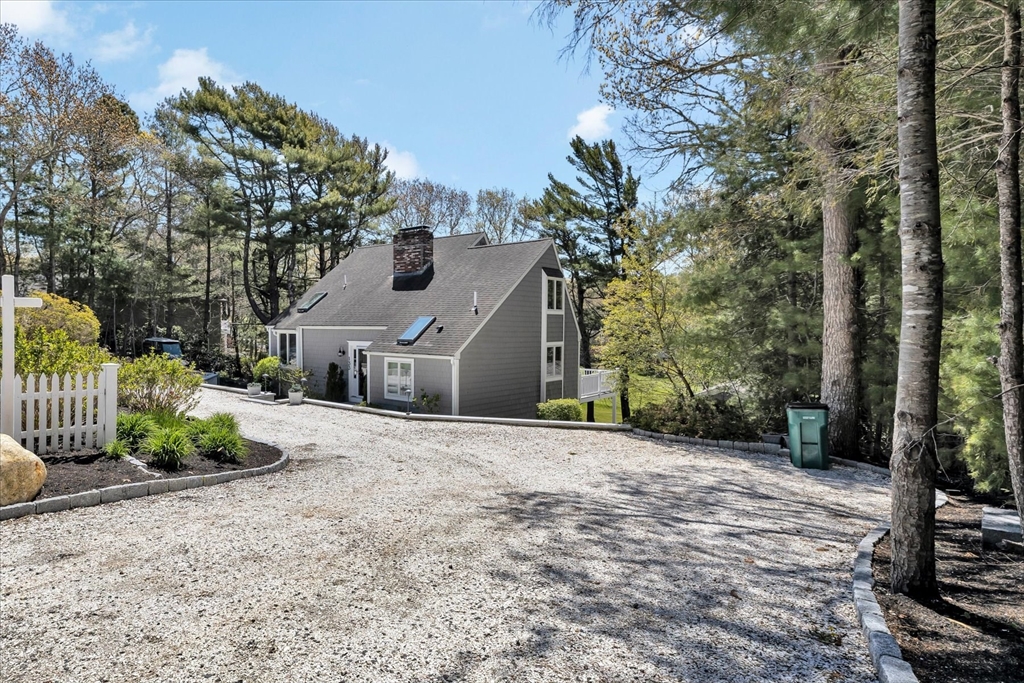 133 Walton Heath Way, Mashpee, MA Photo #5