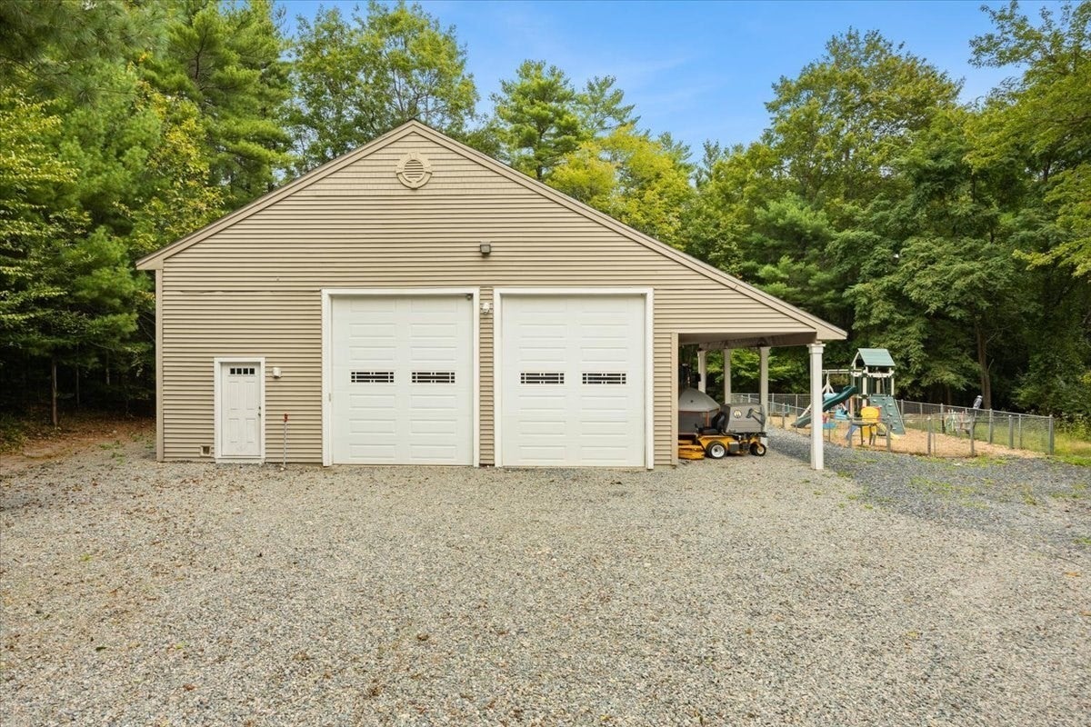 10 Anderson Way, Lakeville, MA, 10 Anderson Way, Lakeville, MA Photo #5