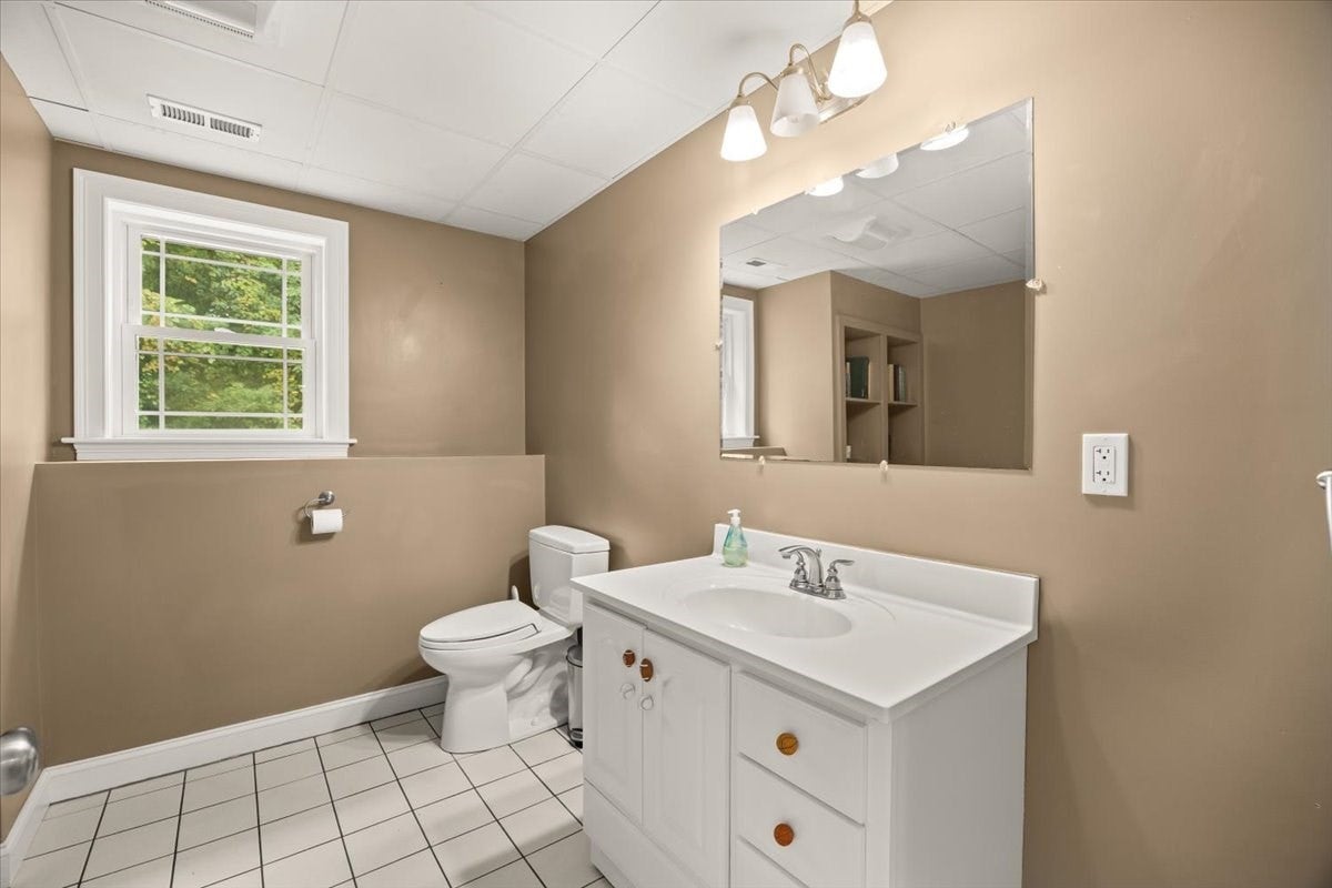 10 Anderson Way, Lakeville, MA, 10 Anderson Way, Lakeville, MA Photo #37