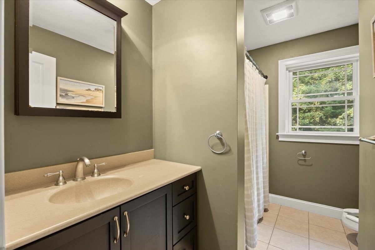 10 Anderson Way, Lakeville, MA, 10 Anderson Way, Lakeville, MA Photo #29