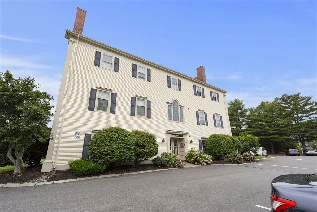 7 Federal St 33