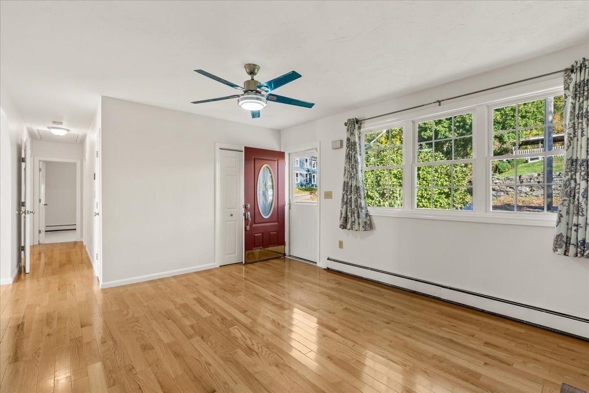 20 Lincoln St