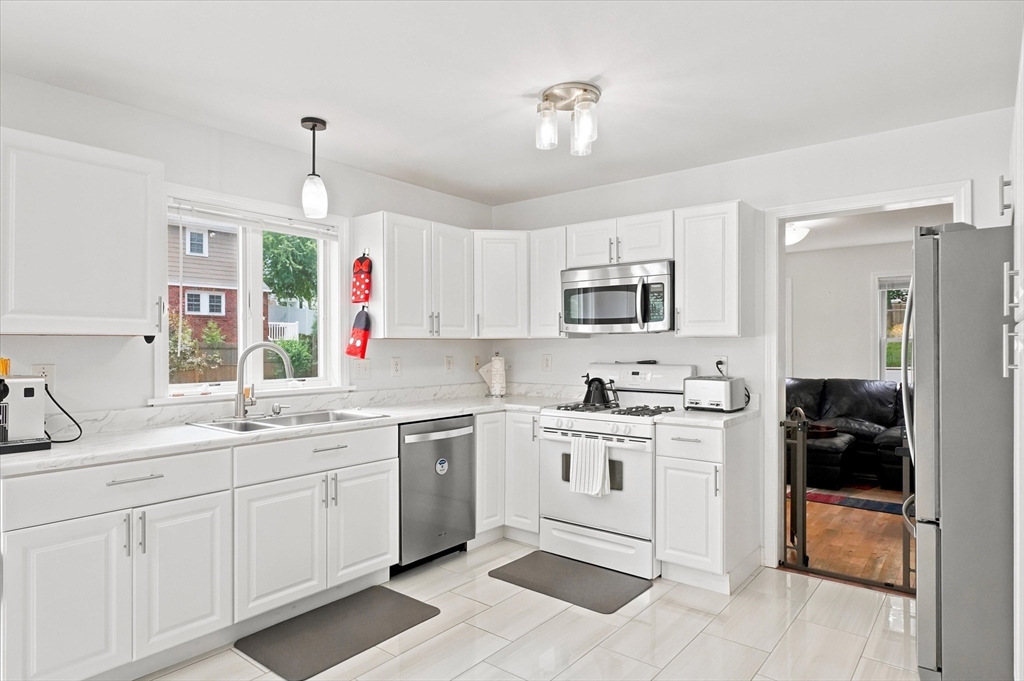 18 Rosegate Rd