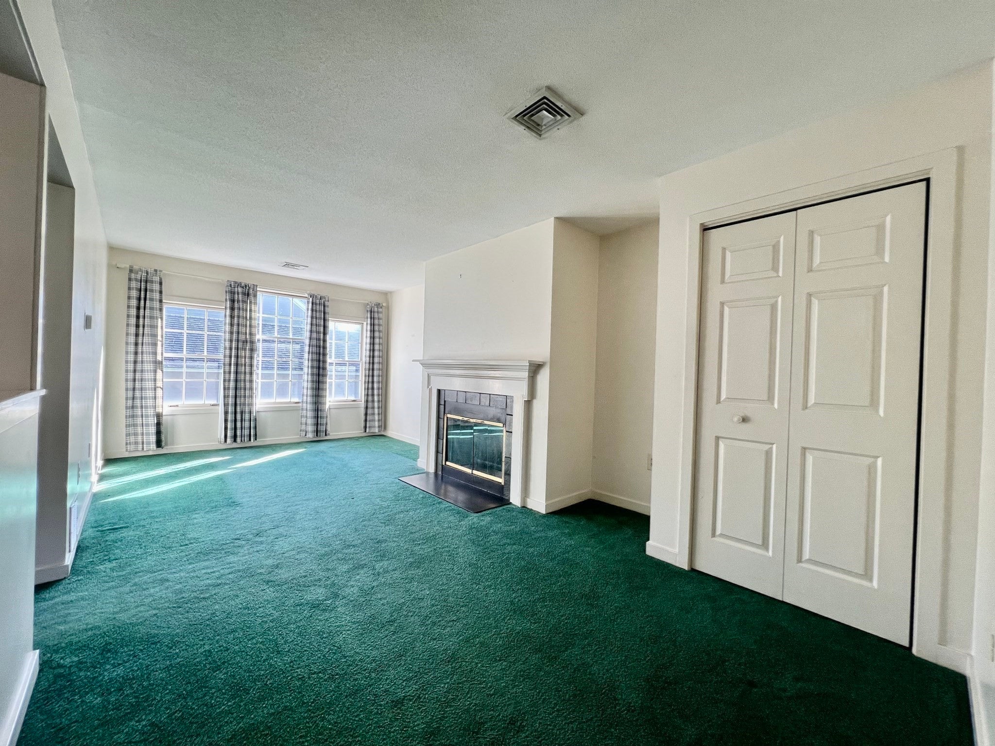 62 Amity Place #62, Amherst, MA Photo #11