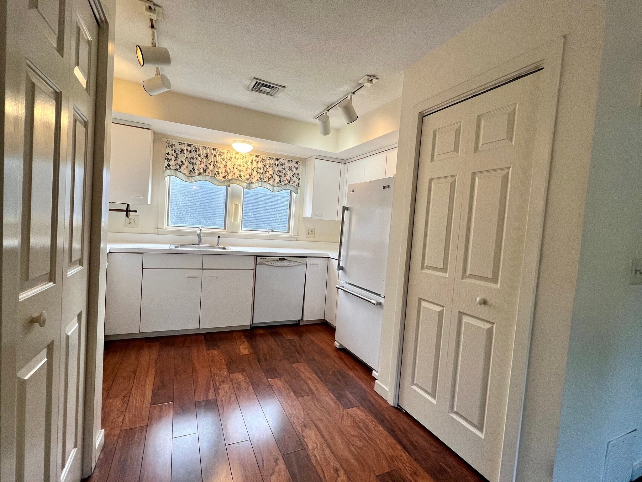 62 Amity Place #62, Amherst, MA Photo #5