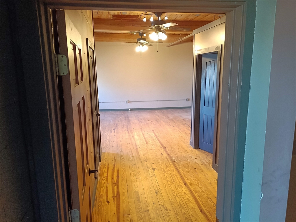 559 Main Street - Rt. 20 unit 303