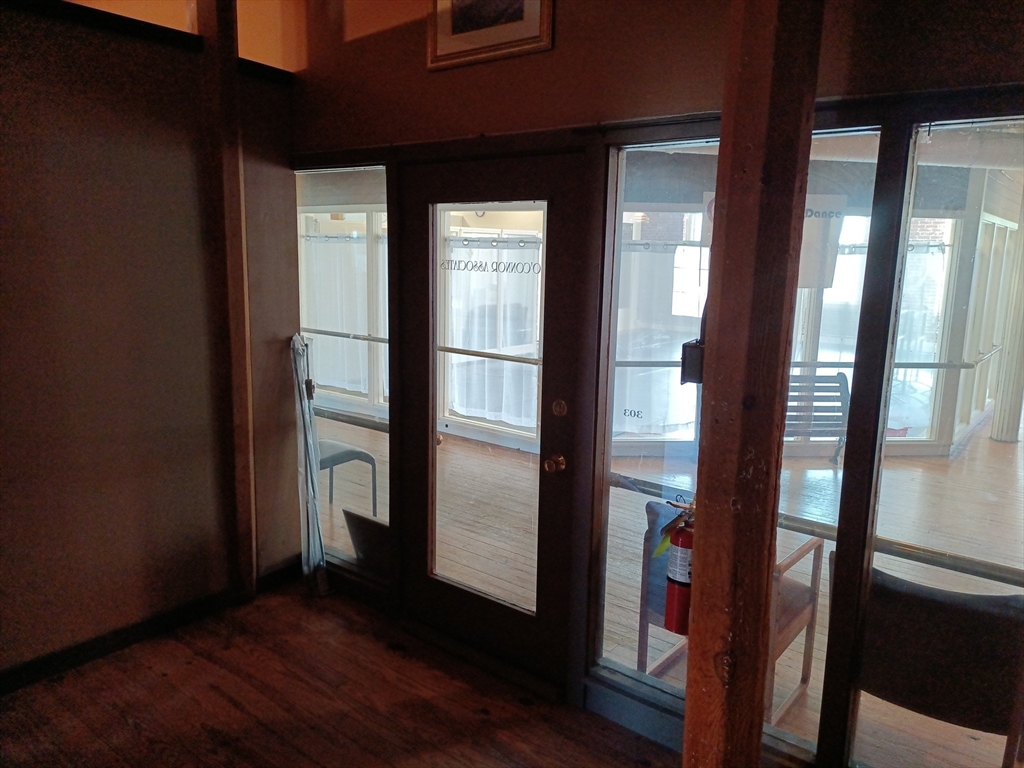 559 Main Street - Rt. 20 unit 303
