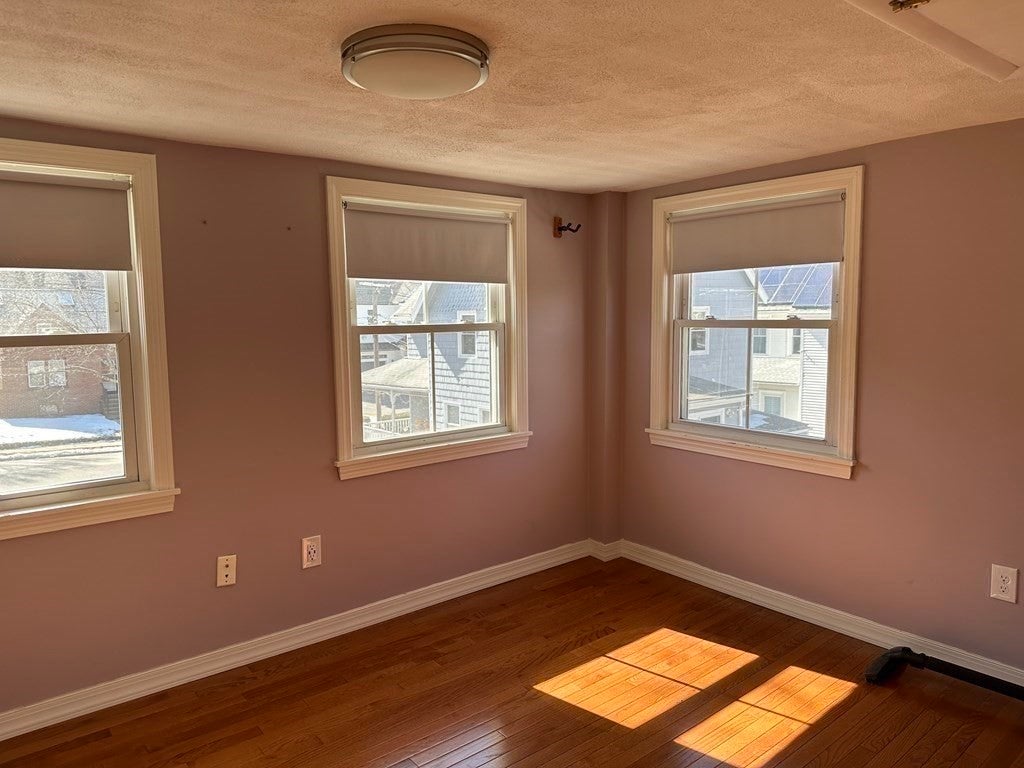 4 Rowe Street, Stoneham, MA, 4 Rowe Street, Stoneham, MA Photo #8