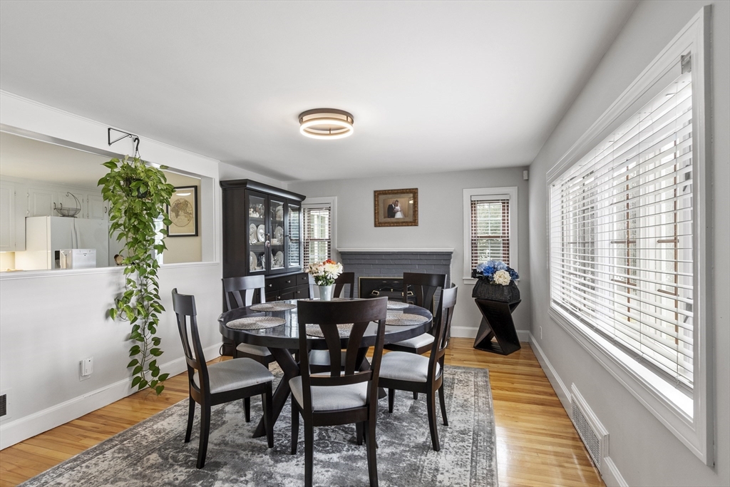18 Rainbow Cir