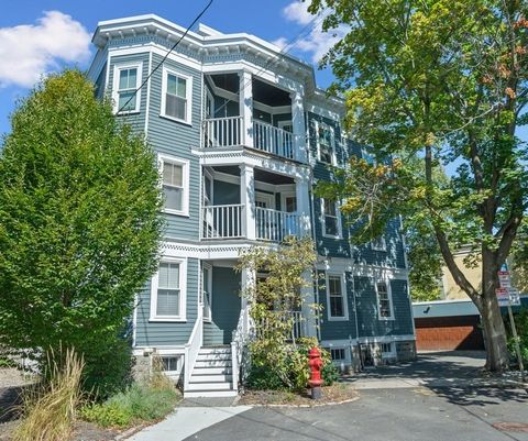 12 Fainwood Circle 2 Cambridge MA 02139