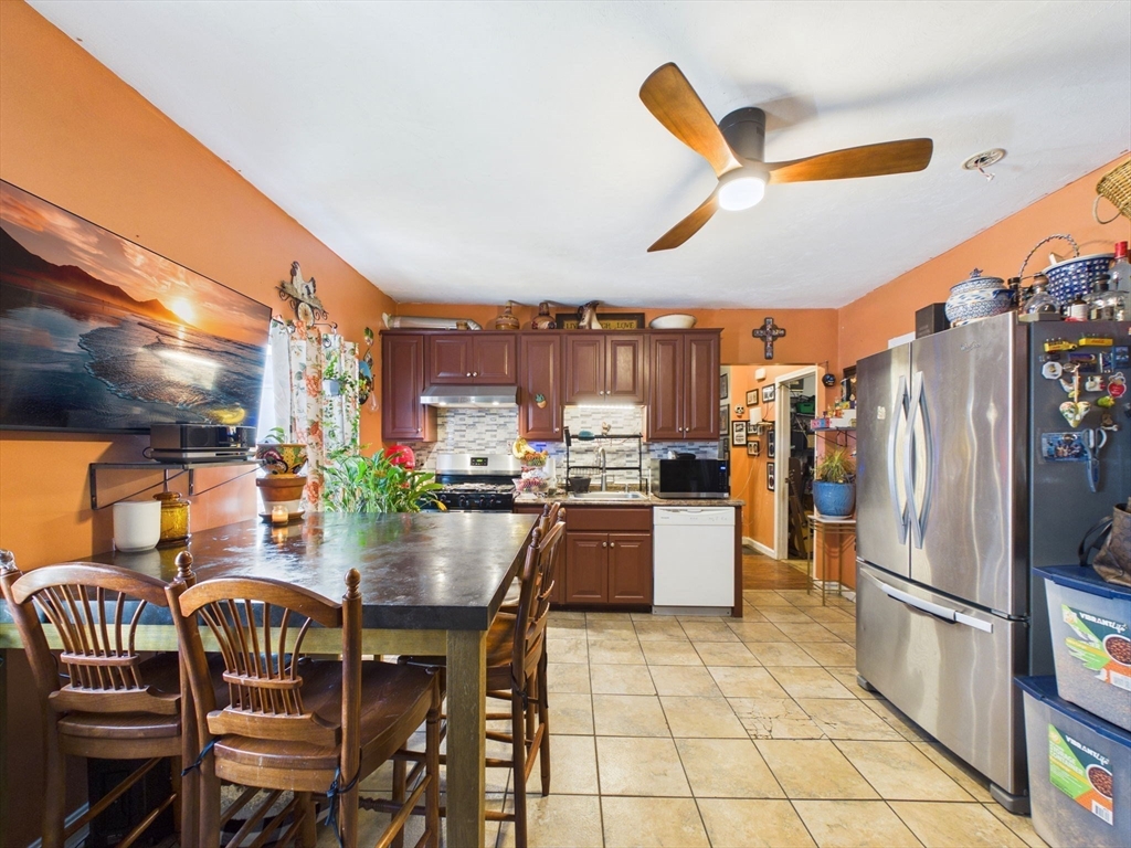 5 Tallman Ln