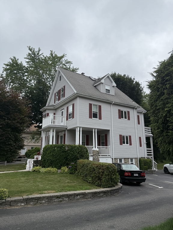 108 Winslow Ave