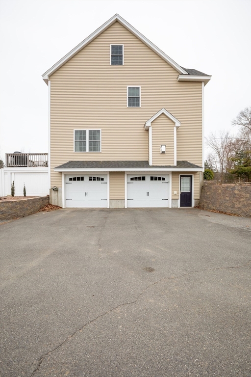 225 Salem Rd