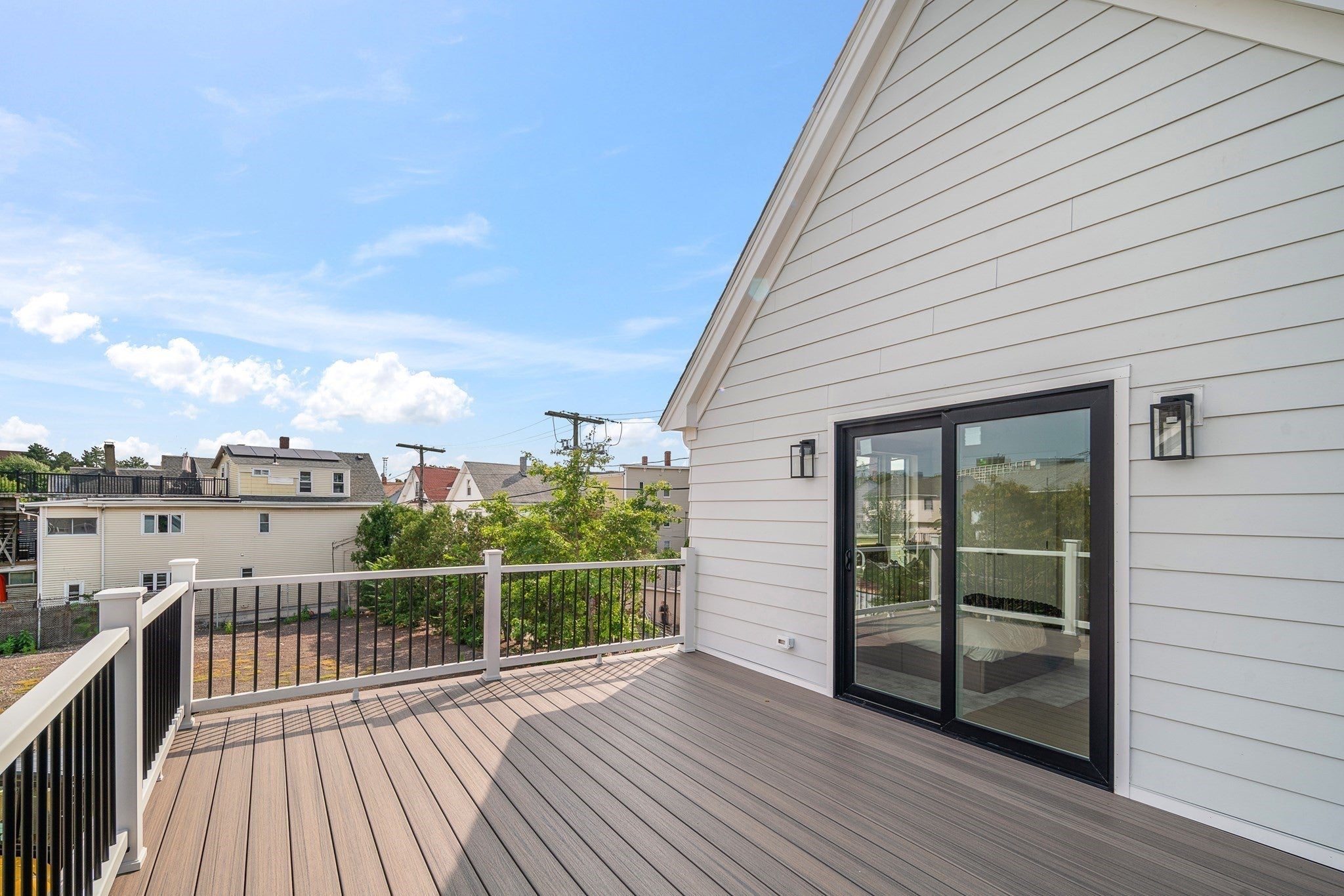 60 Franklin St 2