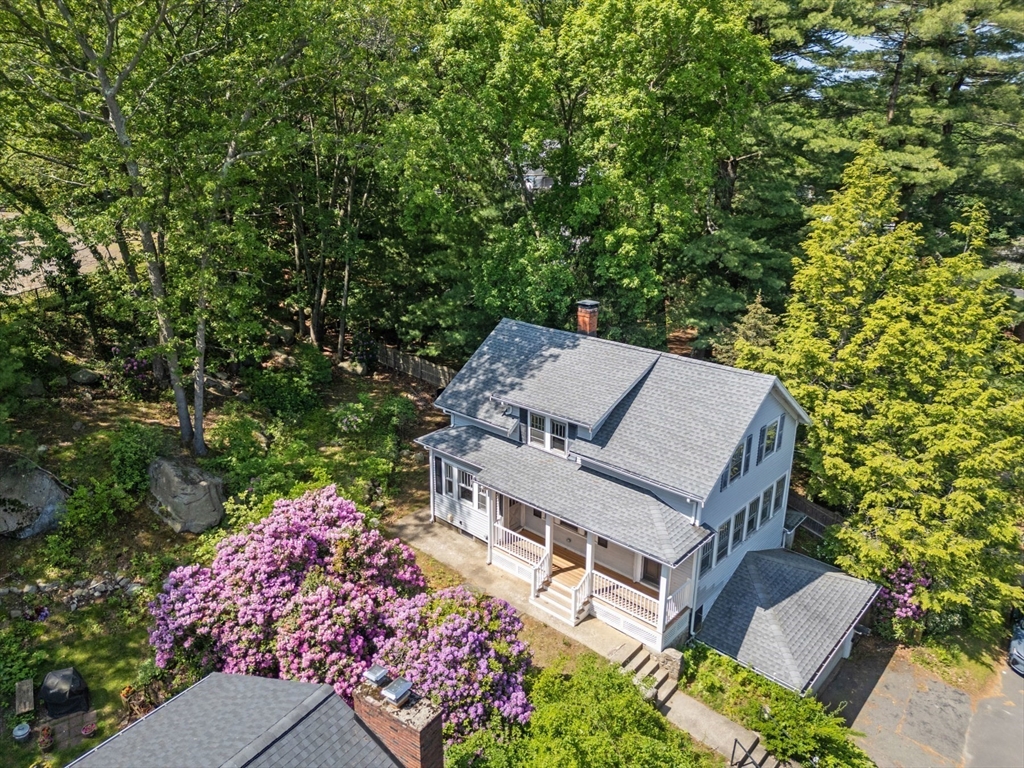 18 Anchor Rd