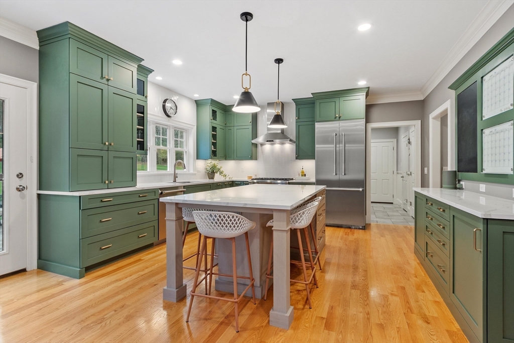 15 Hubbard Ln
