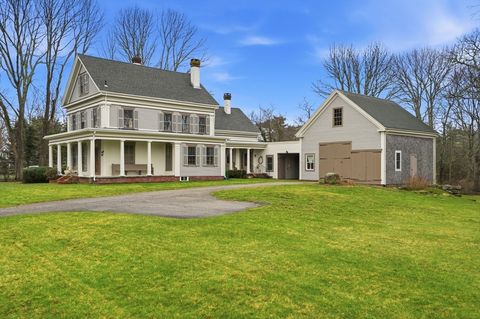 Photo of 194 Center Street, Yarmouth, MA 02675 (MLS # 73506899)