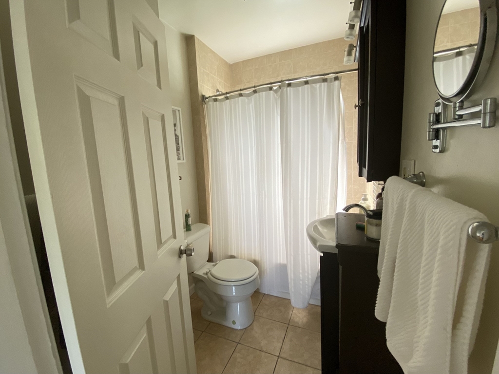 8 Wheeler St #3, Somerville, MA Photo #8