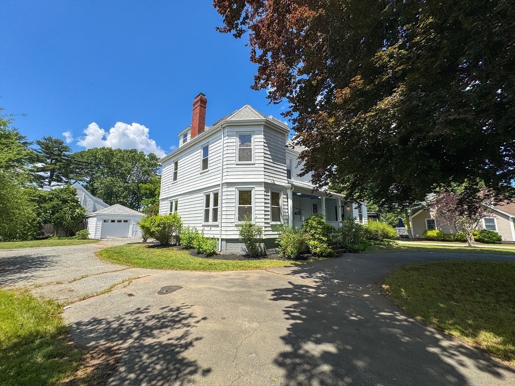187 Humphrey St
