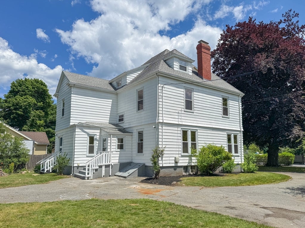187 Humphrey St