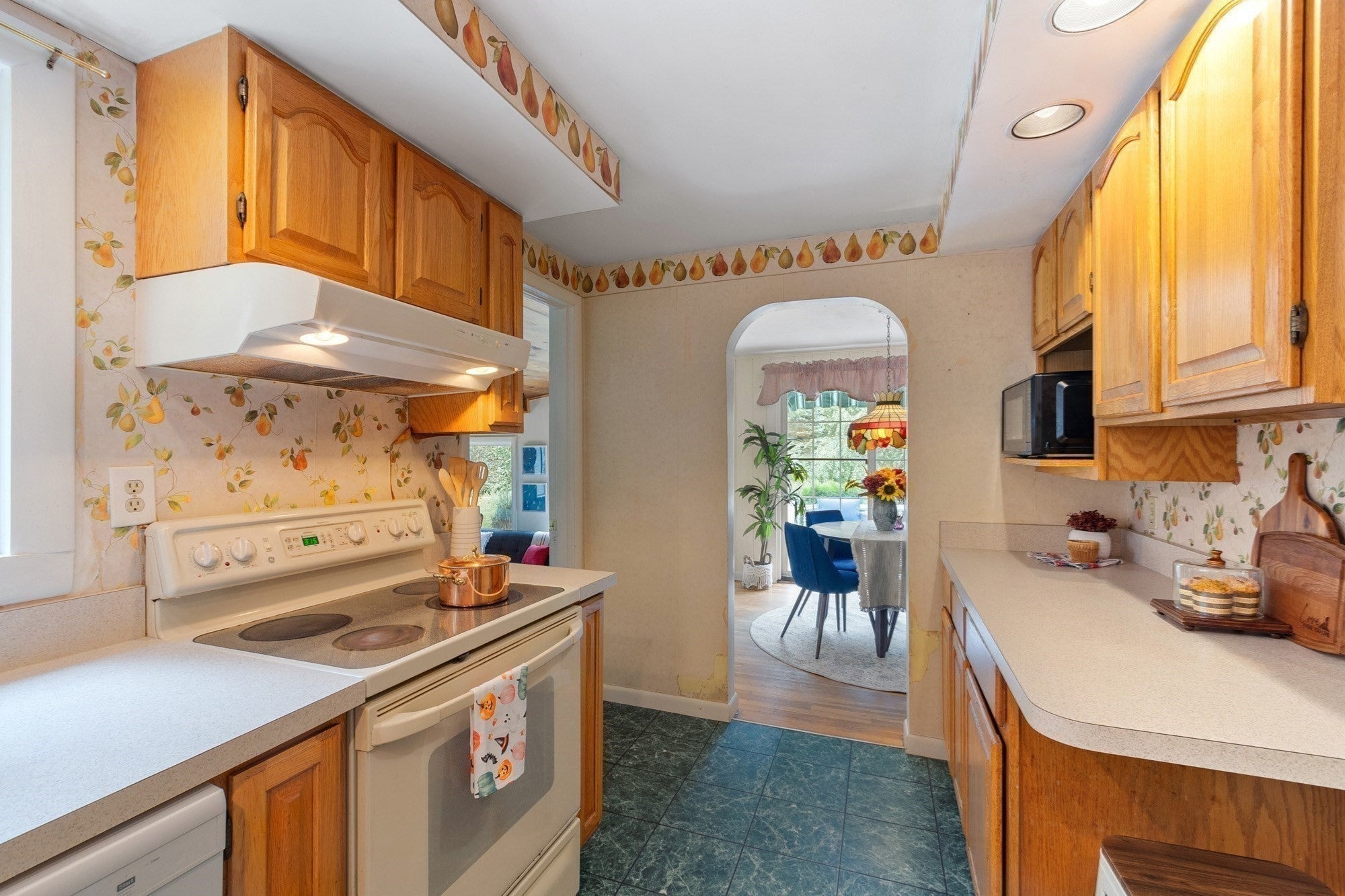 74 Davidson Rd, Boxborough, MA Photo #11