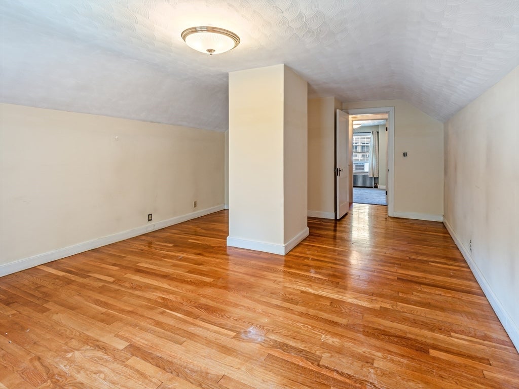 422 Mill St, Worcester, MA, 422 Mill St, Worcester, MA Photo #24
