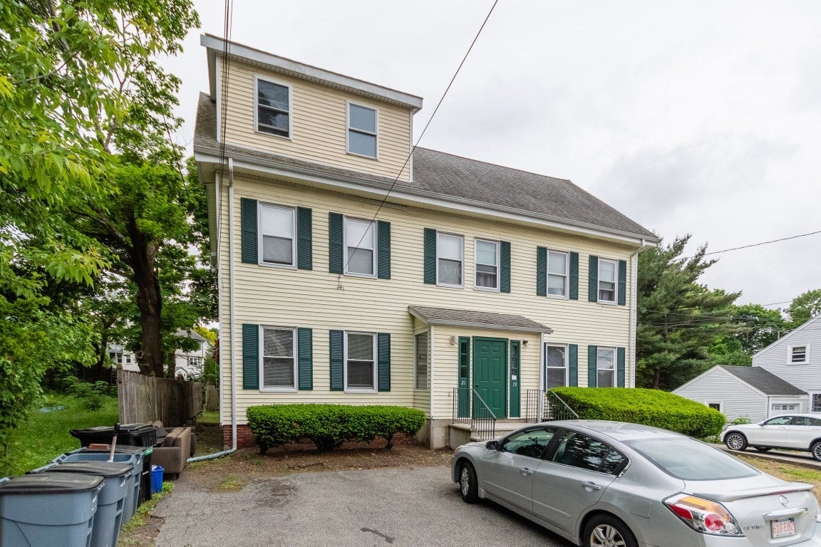 19-1 Spring Street 1