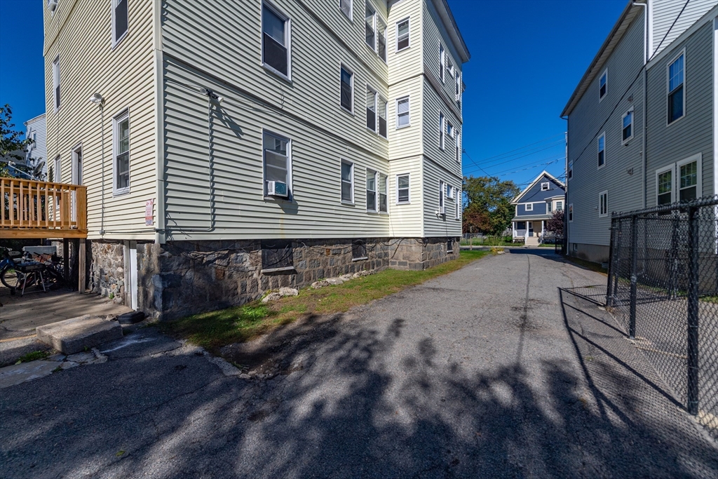 140 Callender Street