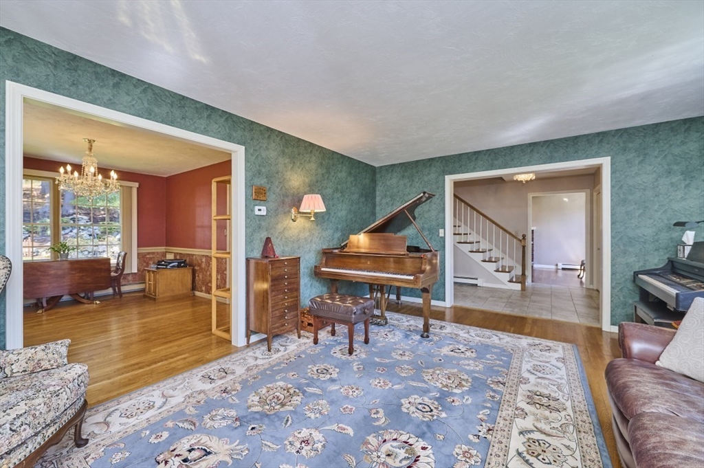 70 Harrington Rd