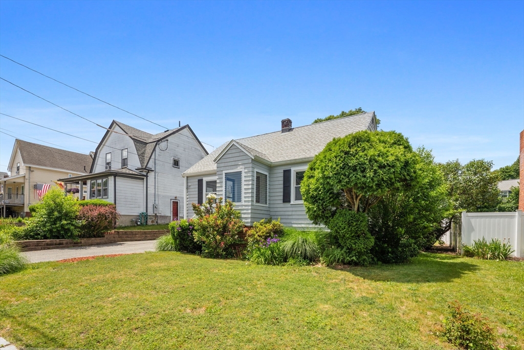 28 N Mountain Ave