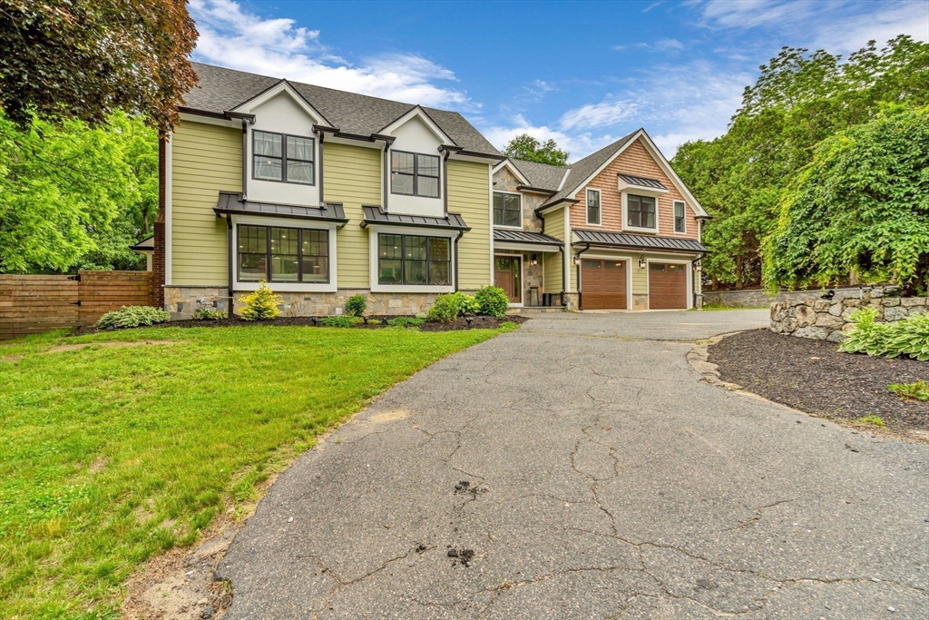 34 Cedar St