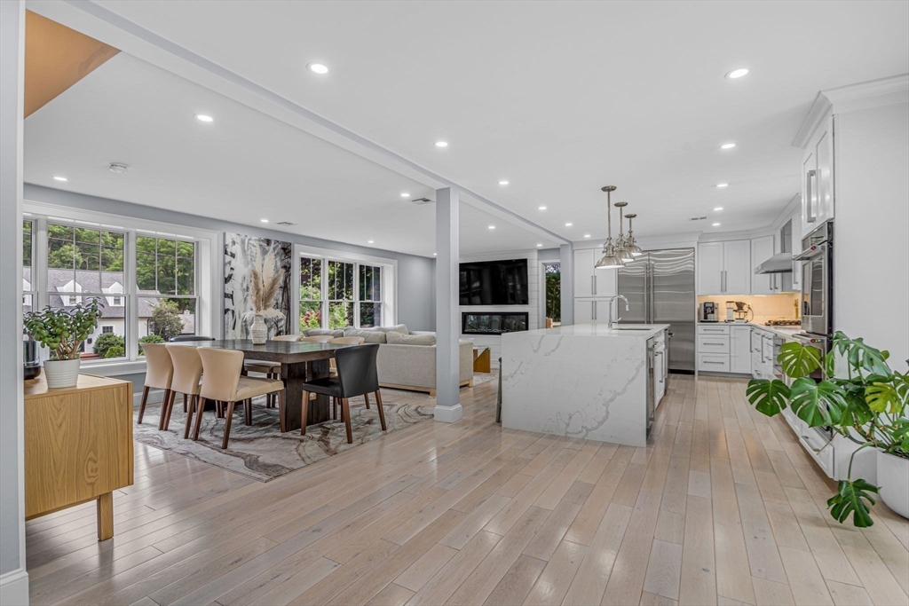 34 Cedar St