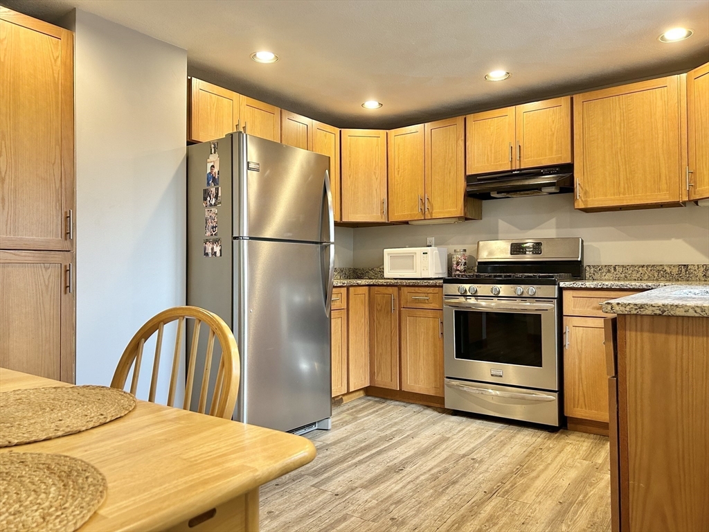 13 Princeton St