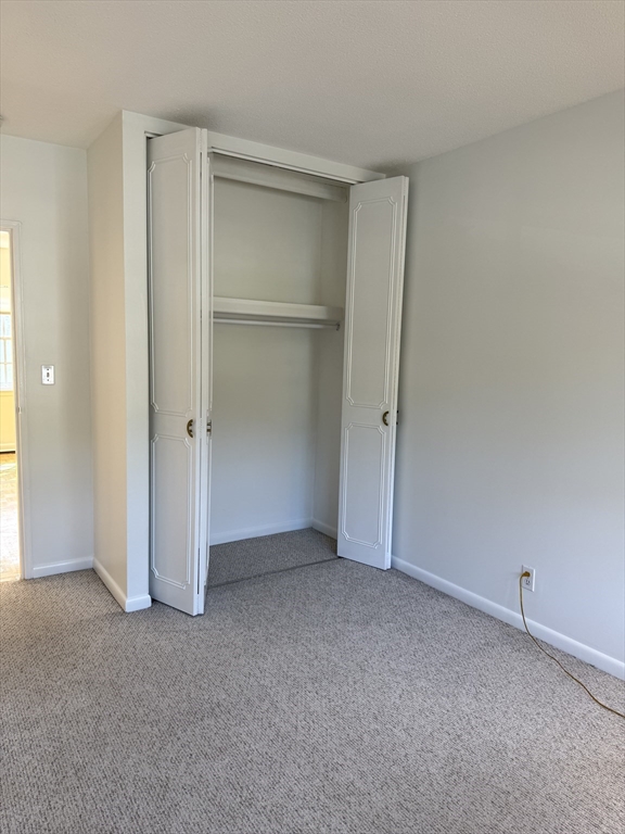 Boston, Massachusetts 02135, United States, 2 Bedrooms Bedrooms, ,1 BathroomBathrooms,Residential,Active,211819