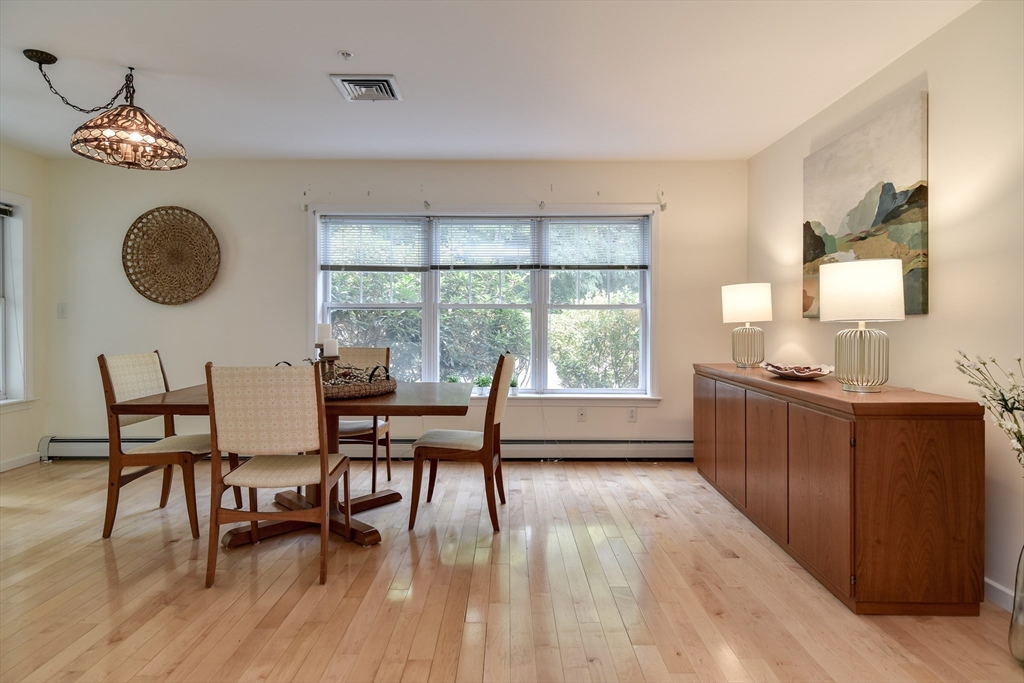 34 Meeting House Lane 111