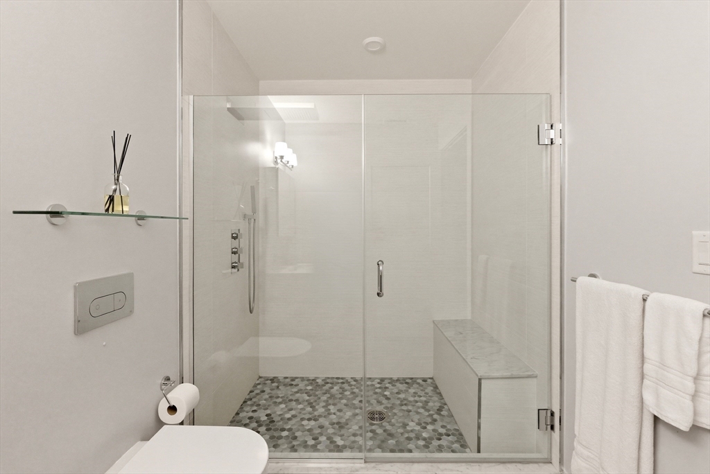 410 W Broadway #505, Boston, MA Photo #21