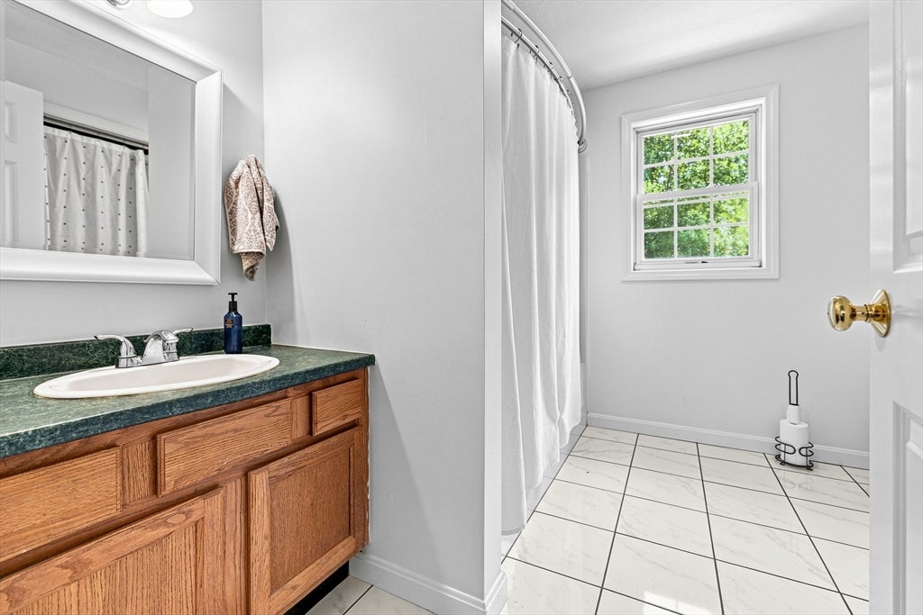 21 Forestview Dr, Fairhaven, MA, 21 Forestview Dr, Fairhaven, MA Photo #26