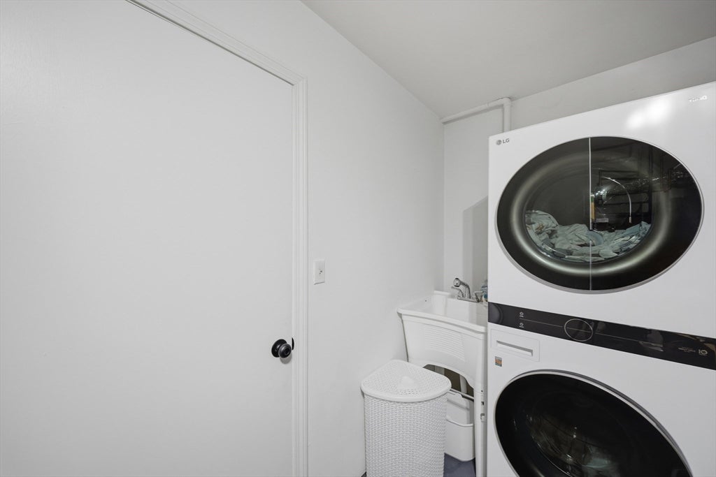 104 Roper St #B, Lowell, MA, 104 Roper St #B, Lowell, MA Photo #26