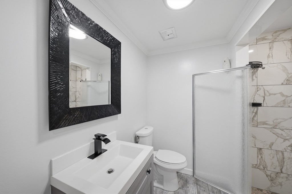 104 Roper St #B, Lowell, MA, 104 Roper St #B, Lowell, MA Photo #15