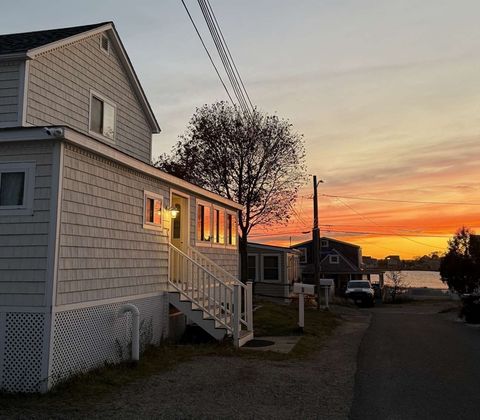 5 44th Street Newbury MA 01951